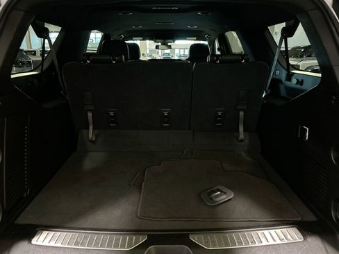 Used 2021 Chevrolet Suburban RST image 31