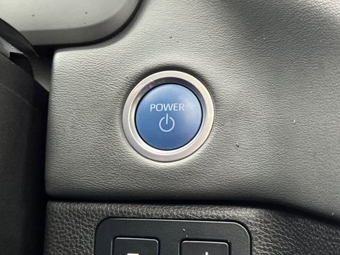 Used 2024 Toyota Tundra Platinum image 21