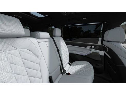 New 2027 BMW X7 xDrive40i AWD/4WD image 12