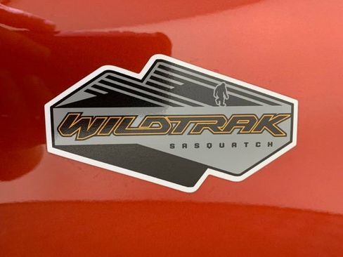 Used 2022 Ford Bronco Wildtrak AWD/4WD image 38