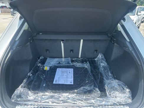 New 2025 Audi Q3 2.0T Premium w/ Convenience Package image 16