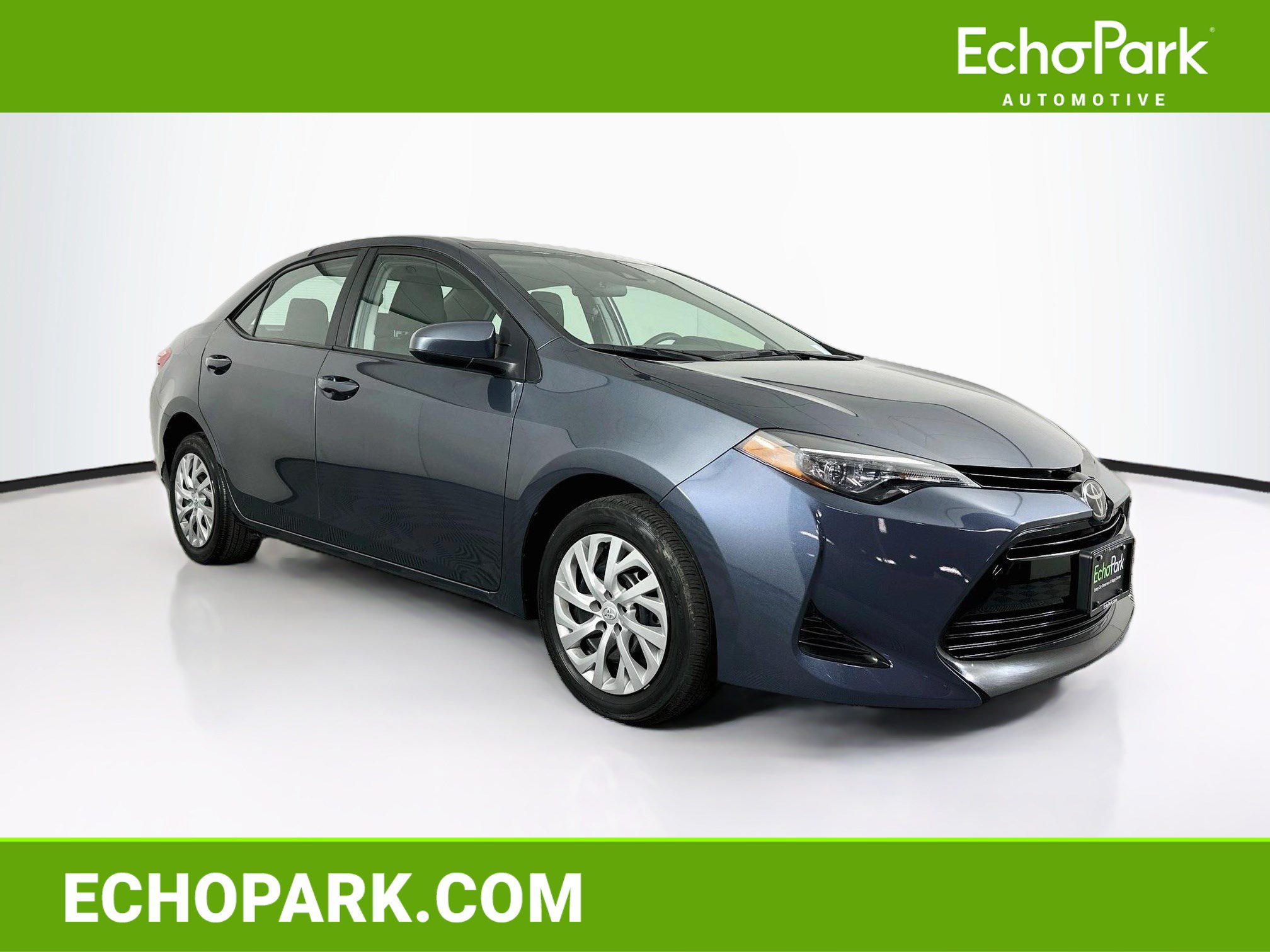 Used 2019 Toyota Corolla LE FWD image 1