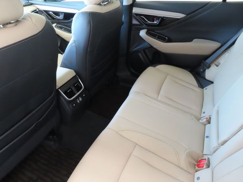 New 2025 Subaru Outback Limited image 25