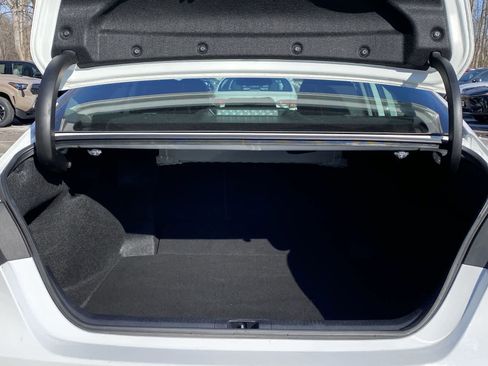 Used 2023 Toyota Camry SE image 15