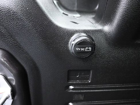 Used 2022 Jeep Wrangler Unlimited Rubicon w/ Cold Weather Group image 47