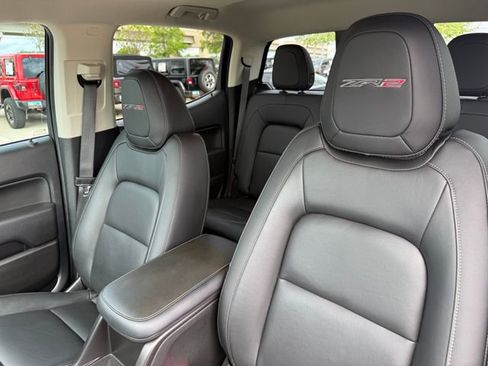 Used 2022 Chevrolet Colorado ZR2 AWD/4WD image 13