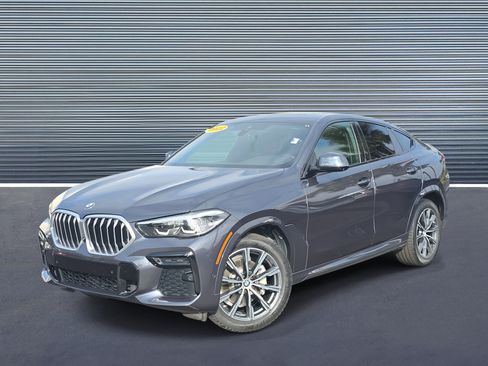 Used 2022 BMW X6 xDrive40i w/ M Sport Package image 1