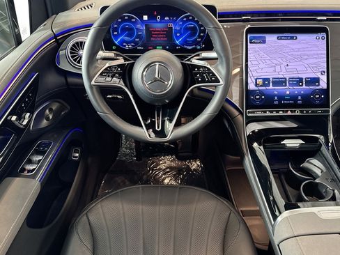 Used 2023 Mercedes-Benz EQS 450+ 4MATIC SUV image 21