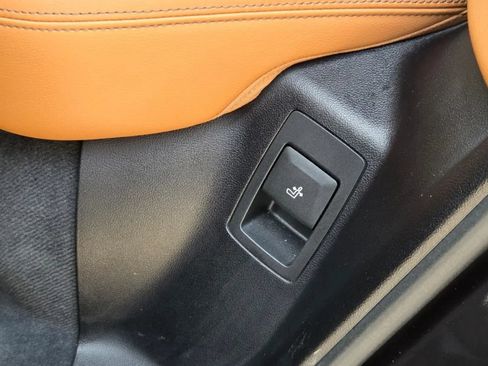 Used 2019 BMW X3 sDrive30i w/ Premium Package RWD image 41