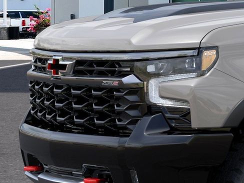 New 2026 Chevrolet Silverado 1500 ZR2 AWD/4WD image 13