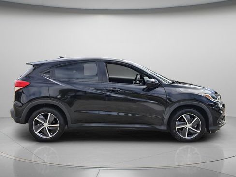 Used 2022 Honda HR-V EX image 3