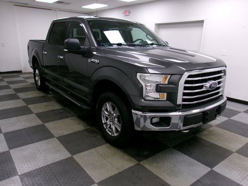 Used 2015 Ford F150 XLT w/ Equipment Group 302A Luxury image 14
