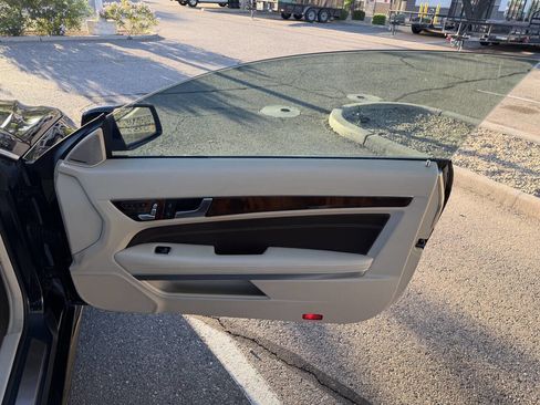 Used 2014 Mercedes-Benz E 550 Coupe image 18