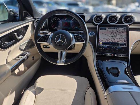 Used 2022 Mercedes-Benz C 300 4MATIC Sedan w/ Pinnacle Trim Package image 21