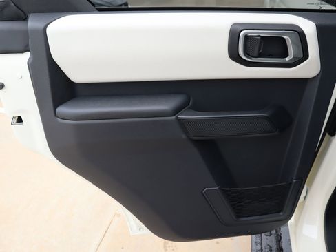 New 2026 Ford Bronco Outer Banks AWD/4WD image 17