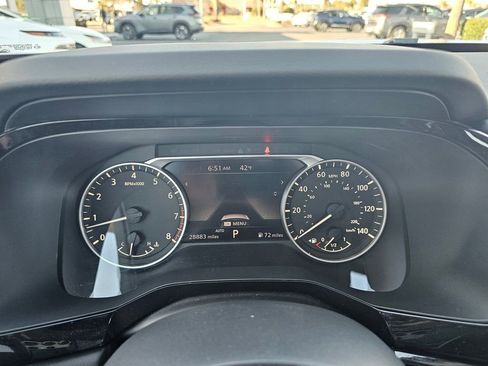 Certified 2022 Nissan Pathfinder SV w/ SV Premium Package image 20