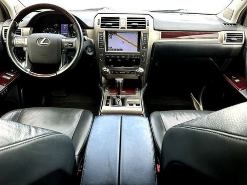 Used 2019 Lexus GX 460 Premium AWD/4WD image 30
