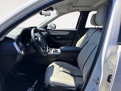 Certified 2024 MAZDA CX-90 Plug-In Hybrid w/ Preferred AWD/4WD image 10