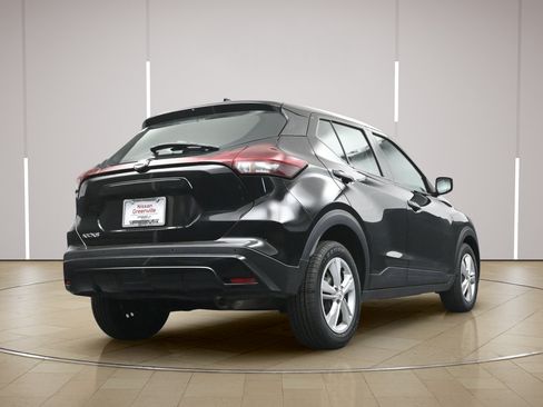 Used 2025 Nissan Kicks Play S FWD image 23