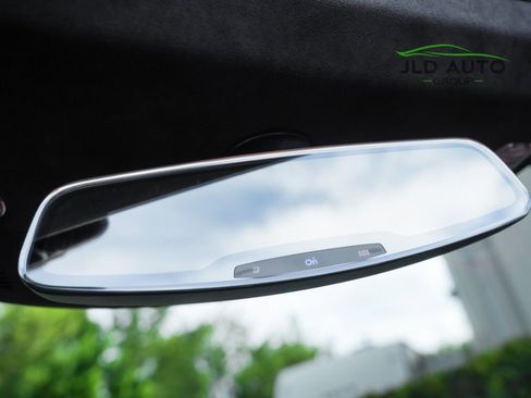 Used 2016 Chevrolet Corvette Z06 w/ 3LZ Preferred Equipment Group image 26