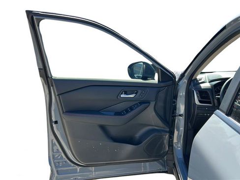 New 2026 Nissan Rogue Rock Creek image 11