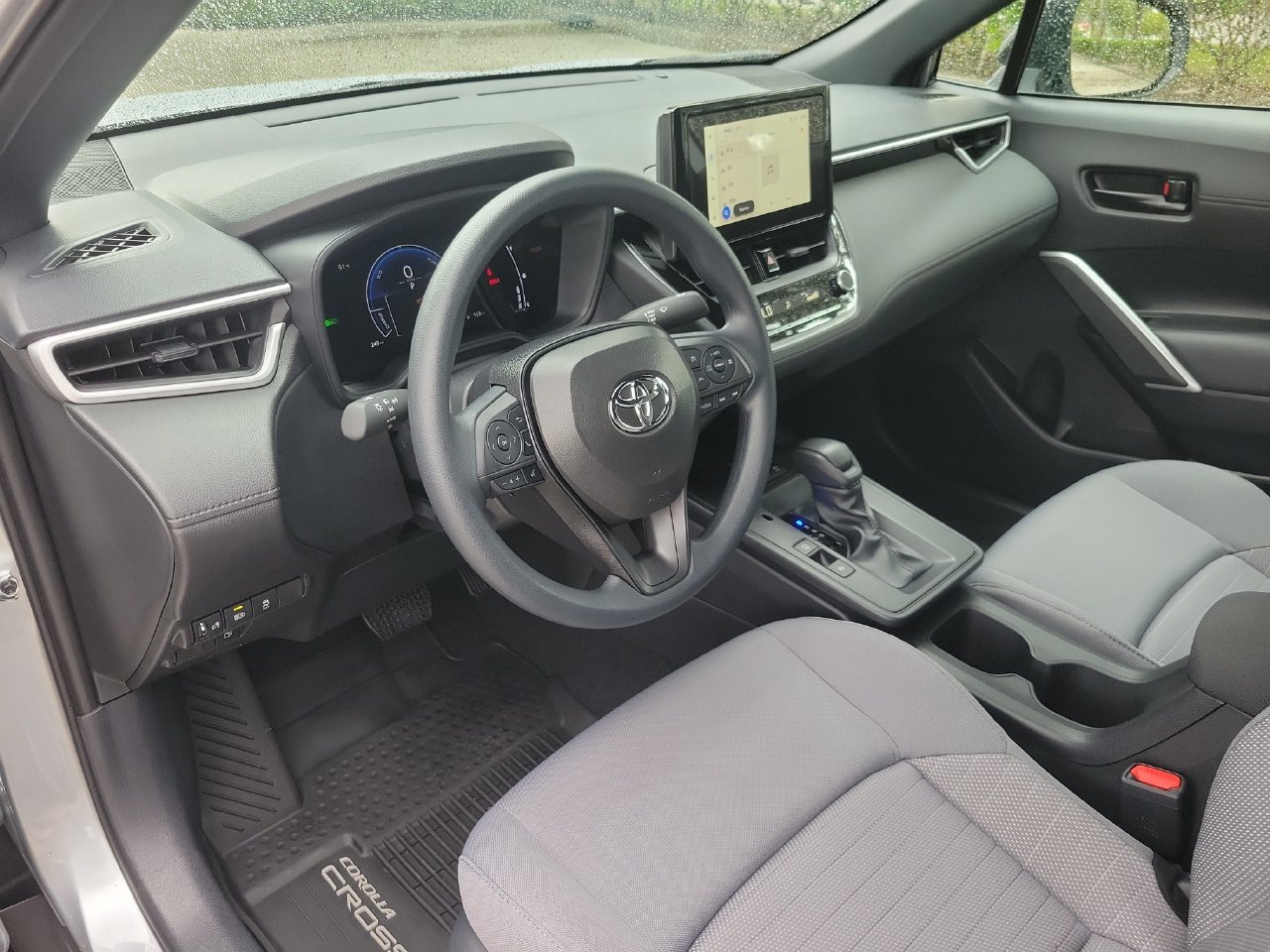 Used 2026 Toyota Corolla Cross AWD Hybrid image 15