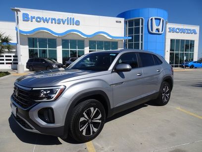 Used 2025 Volkswagen Atlas Cross Sport SE