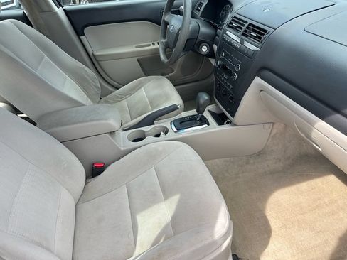 Used 2008 Ford Fusion SE FWD image 17