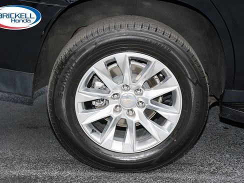 Used 2024 Chevrolet Tahoe Premier RWD image 46