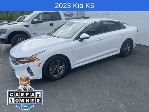 Used 2023 Kia K5 LXS FWD image 1