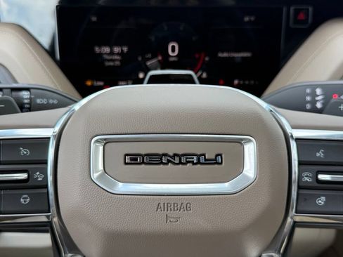 New 2026 GMC Yukon XL Denali w/ Denali Reserve Package AWD/4WD image 24