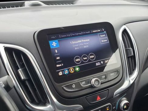 Certified 2020 Chevrolet Equinox Premier w/ Premier Redline Edition image 31