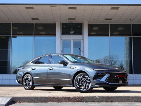 New 2026 Hyundai Sonata SEL image 2