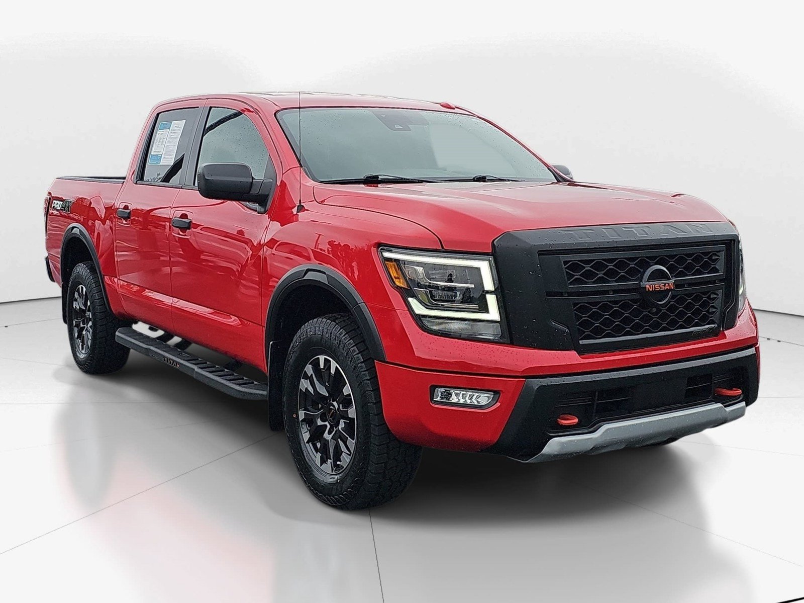 Used 2021 Nissan Titan PRO-4X w/ Off Road Protection Package AWD/4WD image 2