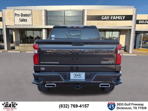 Used 2020 Chevrolet Silverado 1500 High Country w/ Technology Package RWD image 20