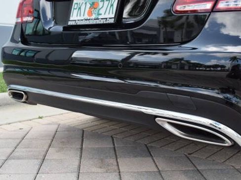 Used 2014 Mercedes-Benz E 250 BlueTEC Sedan image 21