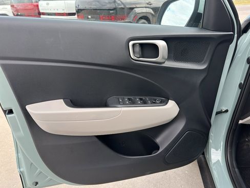 New 2026 Hyundai Venue SEL image 10