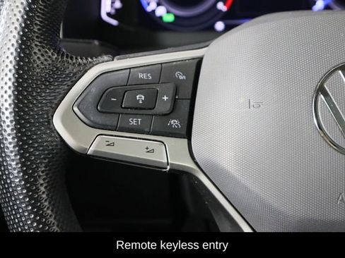 Used 2022 Volkswagen Atlas SEL Premium AWD/4WD image 8