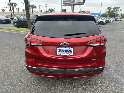 Used 2022 Chevrolet Equinox RS w/ RS Leather Package image 5