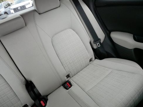 Used 2024 Honda HR-V LX image 14