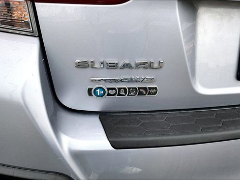 Used 2021 Subaru Crosstrek 2.0i Premium w/ Moonroof Package image 8