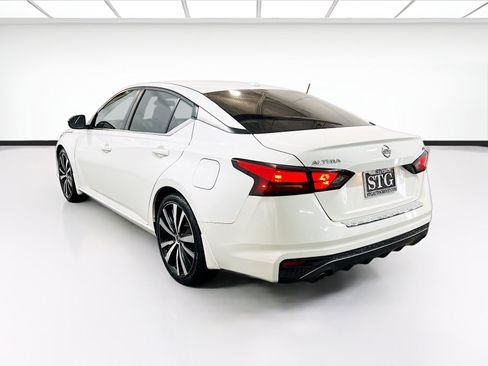 Used 2021 Nissan Altima 2.5 SR w/ SR Premium Package FWD image 6