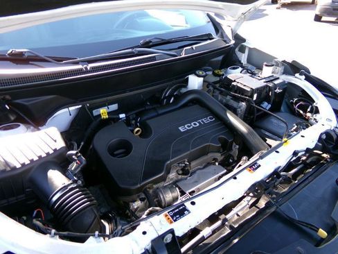 Used 2020 Chevrolet Equinox LT image 35