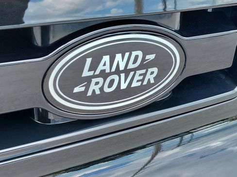 New 2026 Land Rover Defender 130 V8 AWD/4WD image 10