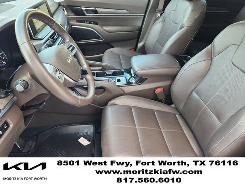 Certified 2022 Kia Telluride SX w/ Nightfall Edition Package AWD/4WD image 12