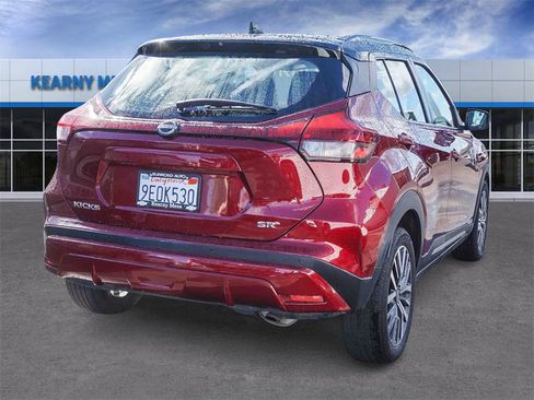 Used 2023 Nissan Kicks SR image 6