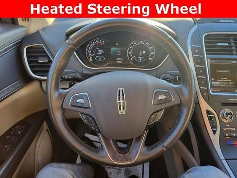 Used 2016 Lincoln MKX Reserve w/ Driver Assistance Package image 6