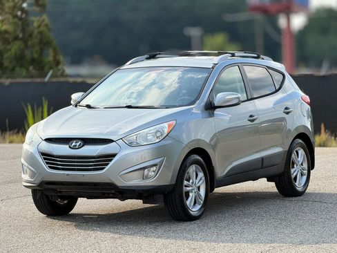 Used 2013 Hyundai Tucson GLS FWD image 6