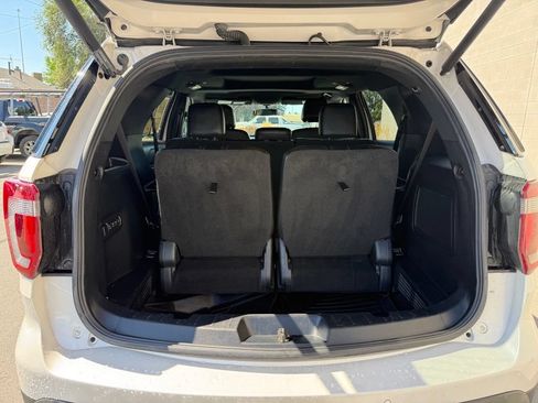 Used 2017 Ford Explorer Sport w/ Equipment Group 401A AWD/4WD image 31