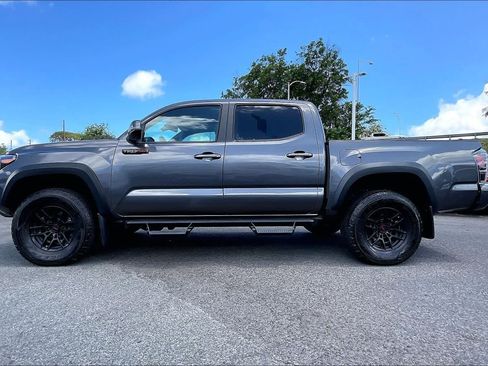 Used 2020 Toyota Tacoma TRD Pro AWD/4WD image 3
